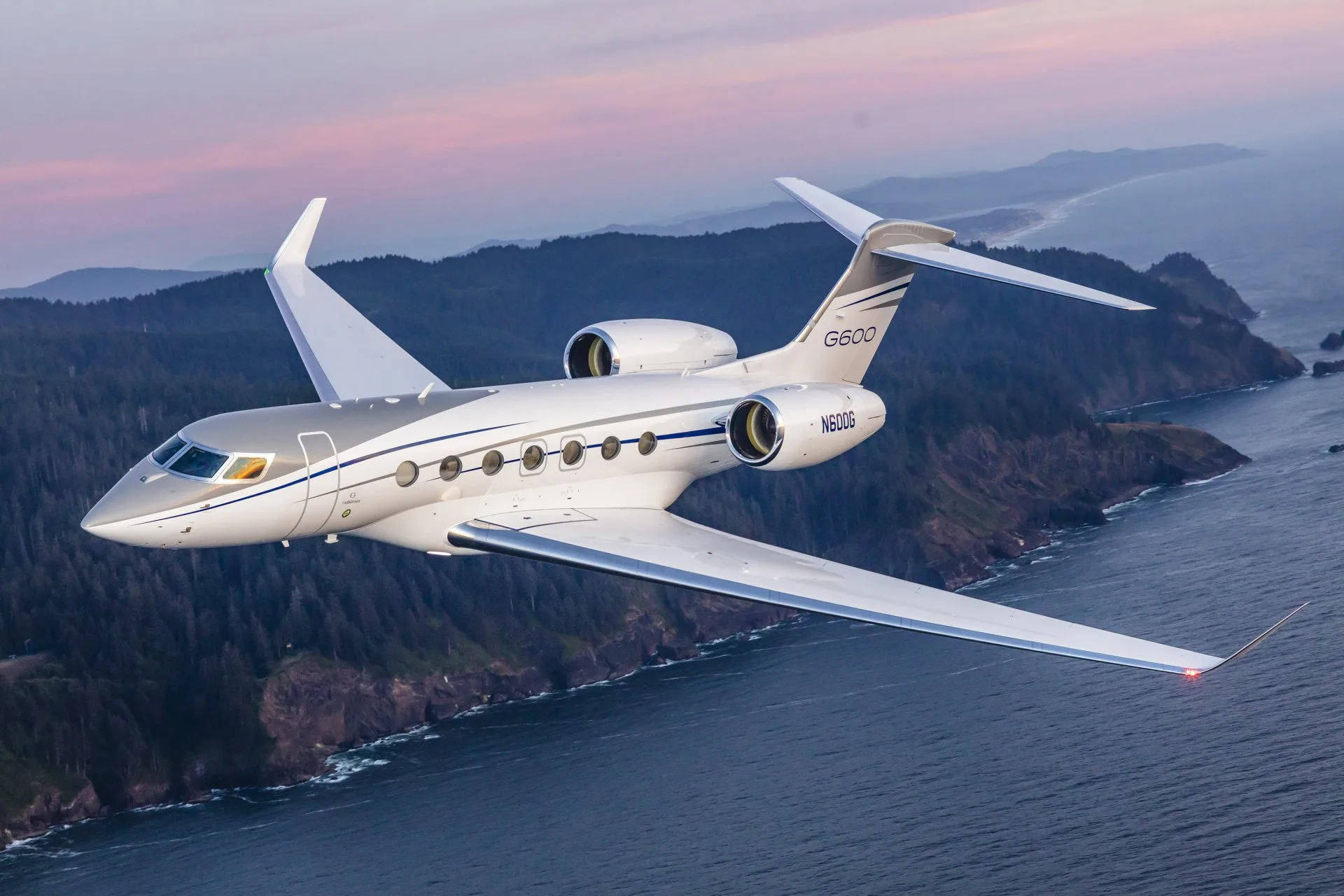 Gulfstream Aerospace G280