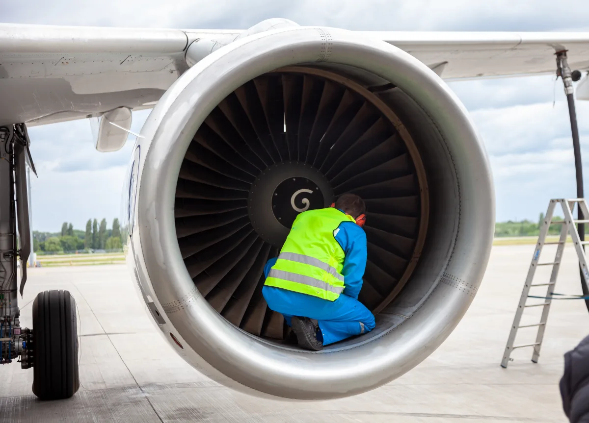 Flugbegleiter sind Sicherheitspersonal — kein Service-Personal